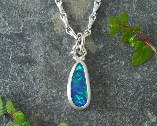 0.85ct Australian Opal Doublet Necklace