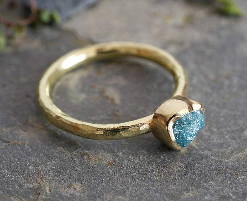 1ct Blue Diamond Engagement Ring in 18k Yellow Gold