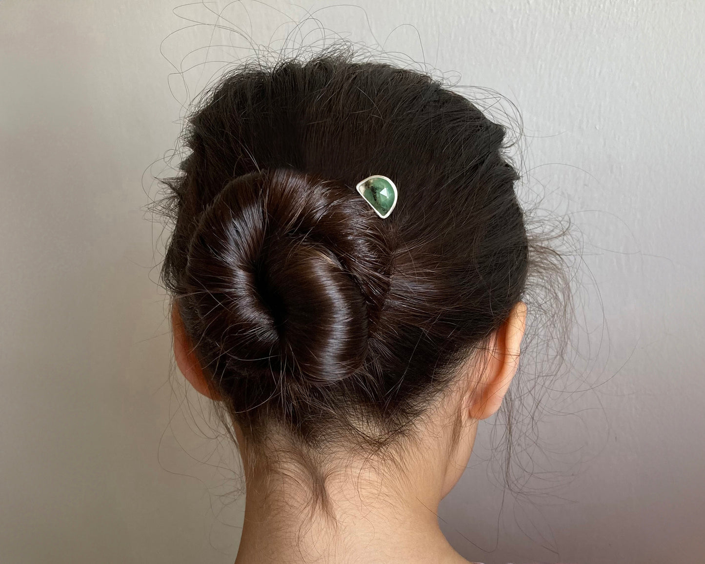 Fan Shaped Emerald Hair Stick in Solid Sterling Silver