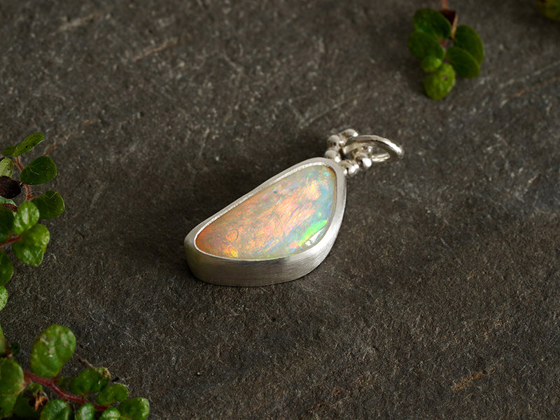 1.9ct Australian Solid Opal Pendant