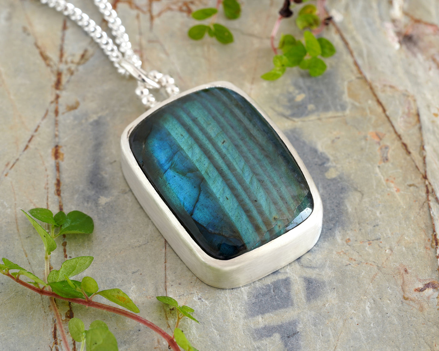 45ct Labradorite Necklace in Sterling Silver