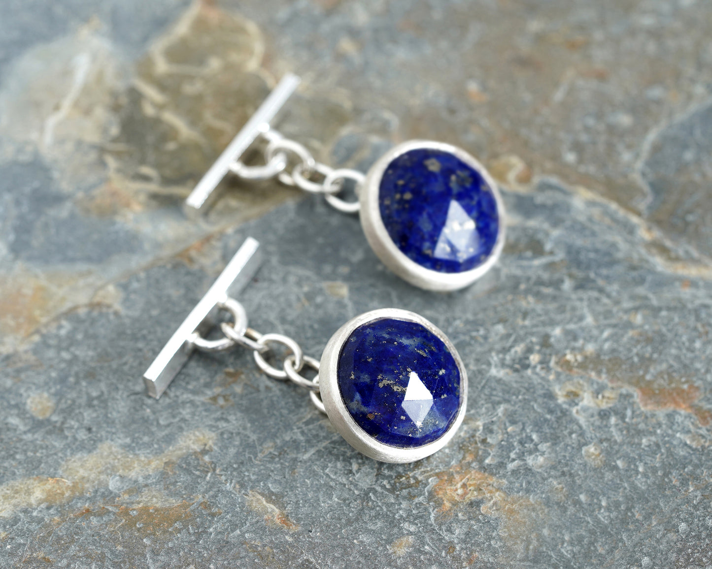 Round Lapis Lazuli Chain Cufflinks in Sterling Silver