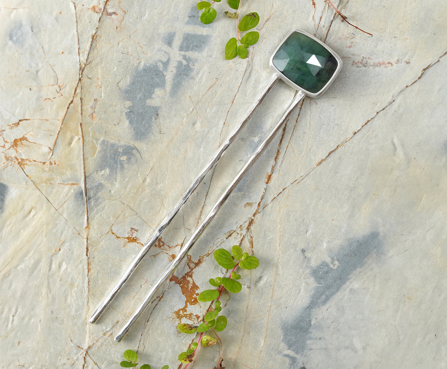 5.7ct Natural Emerald Hair Stick in 925 Sterling Silver