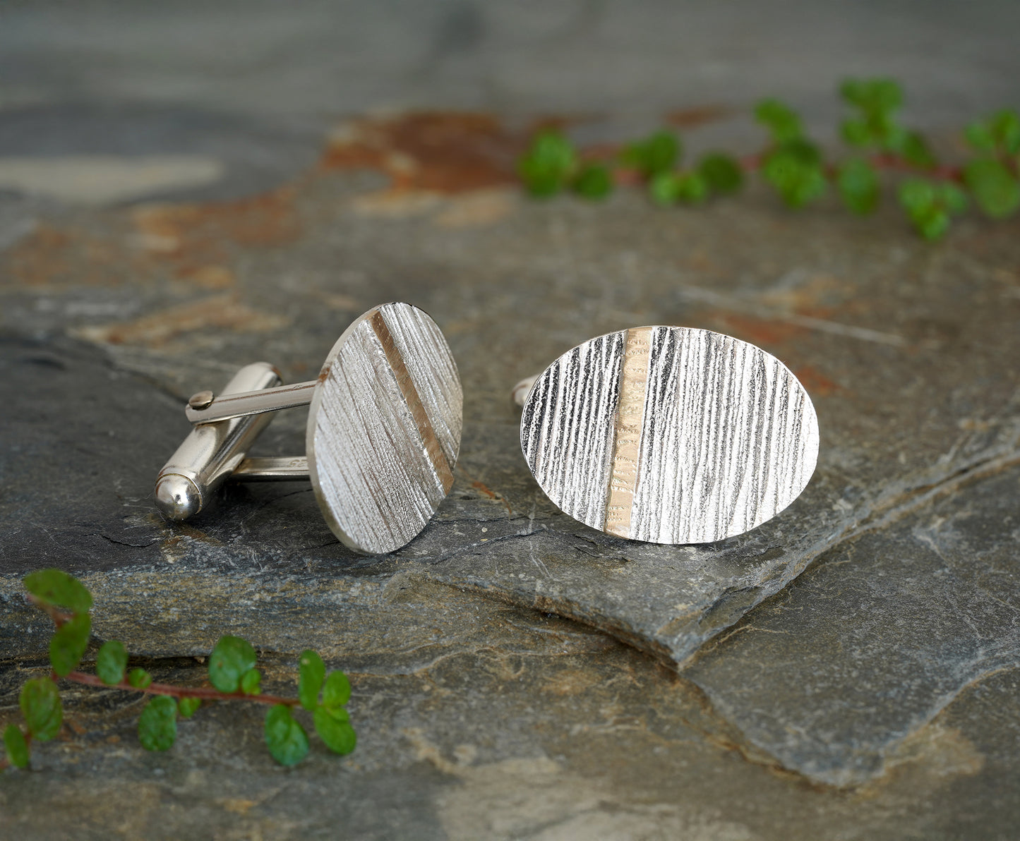 Oval Cufflinks in 9k Yellow Gold and Sterling Silver