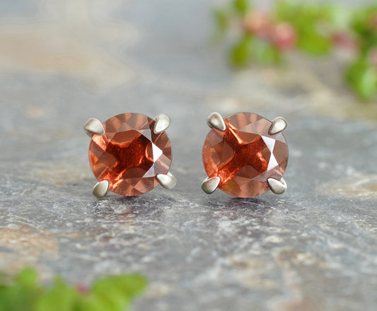 5mm Garnet Stud Earrings in Sterling Silver