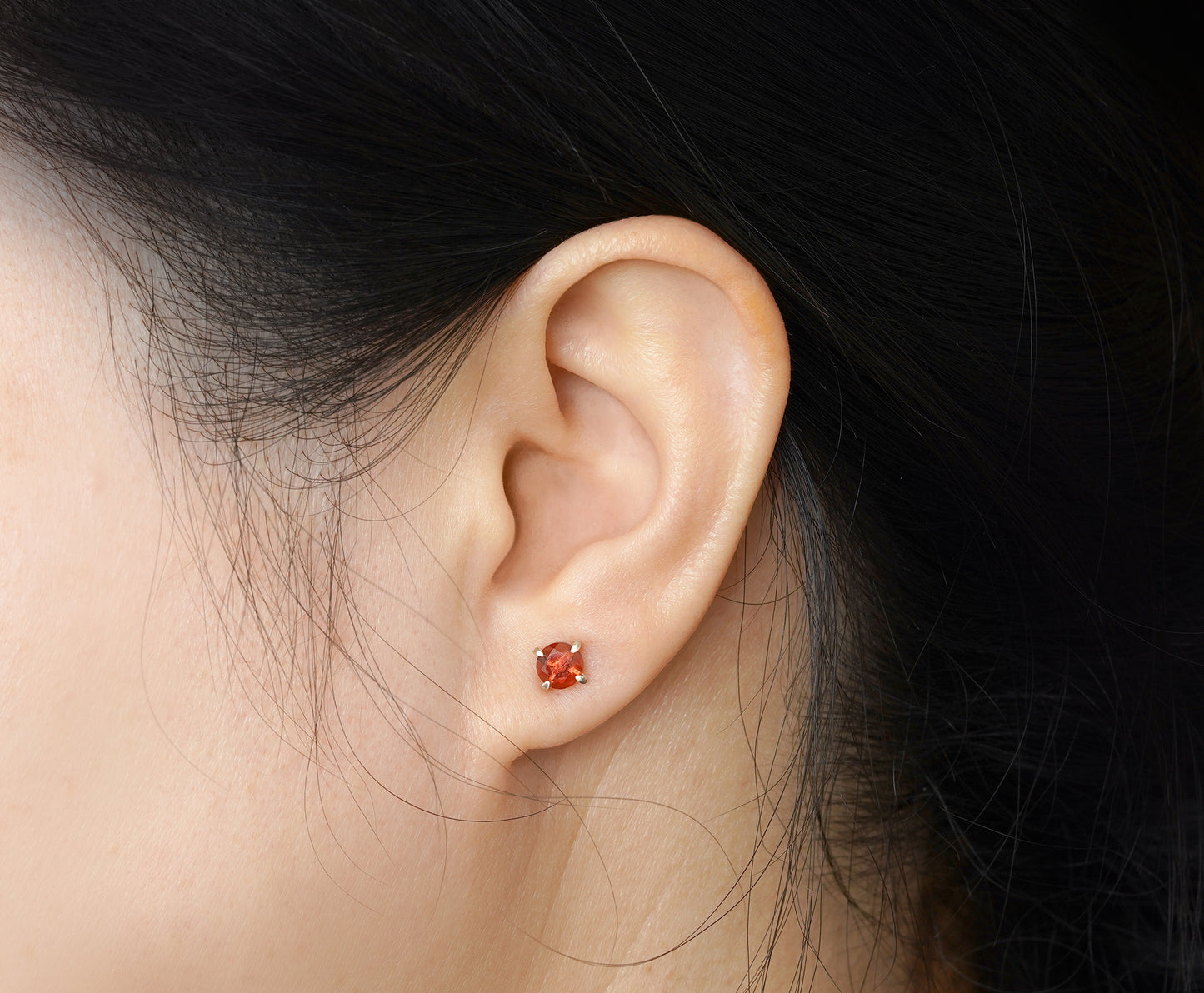 5mm Garnet Stud Earrings in Sterling Silver