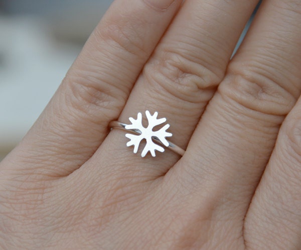 Snowflake Ring in Sterling Silver, Silver Snowflake Ring