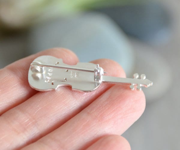 Violin Brooch in Sterling Siver, Silver Violin Brooch