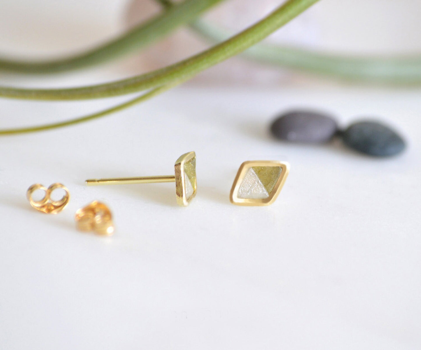 Art Deco Rough Diamond Stud Earrings in 18k Yellow Gold, Rustic Diamond Ear Posts