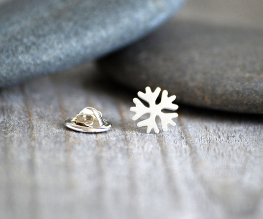 Snowflake Lapel Pin in Sterling Silver, Silver Snowflake Tie Tack