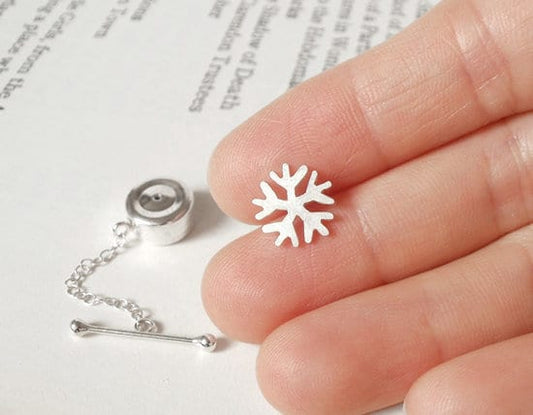 Snowflake Tie Tack in Sterling Silver, Silver Snowflake Tie Pin
