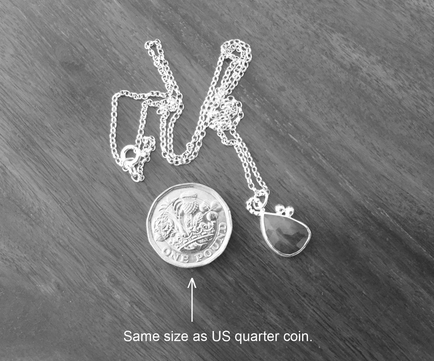 Sapphire Necklace in Sterling Silver, 4.15ct Sapphire Necklace