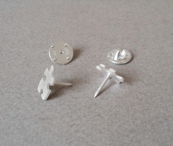Jigsaw Puzzle Lapel Pin, Silver Puzzle Pin