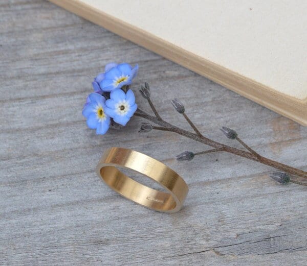 4mm Wedding Band in 9k Yellow Gold, Traditional Wedding Ring, Plain Wedding Band