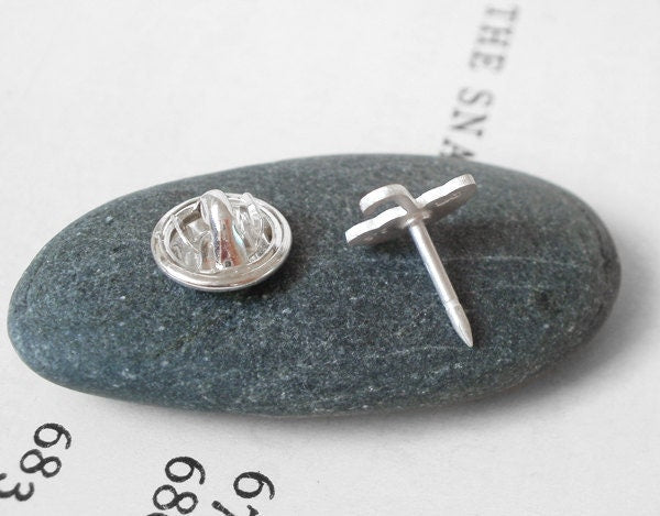 Umbrella Lapel Pin, Silver Umbrella Tie Tack