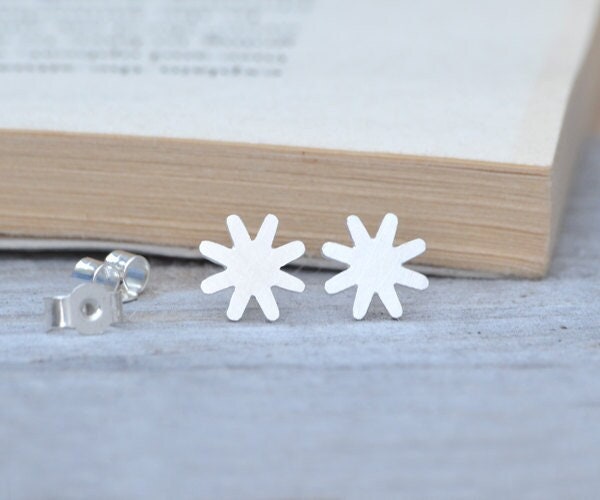 Star Stud Earrings in Sterling Silver