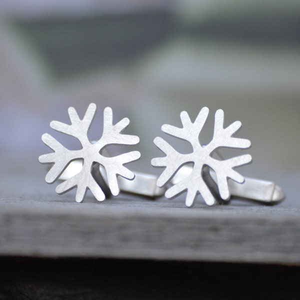 Snowflake Cufflinks in Sterling Silver, Personalized Snowflake Cufflink