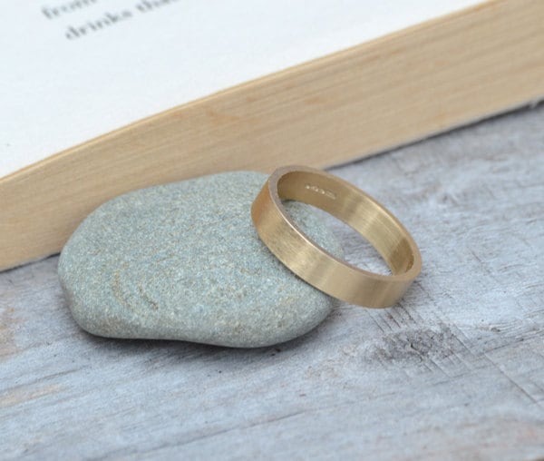 4mm Wedding Band in 9k Yellow Gold, Traditional Wedding Ring, Plain Wedding Band