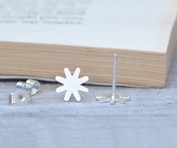 Star Stud Earrings in Sterling Silver