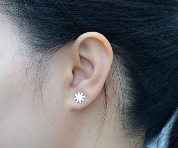 Star Stud Earrings in Sterling Silver