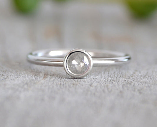 0.25ct Small Diamond Engagement Ring in White Smoke