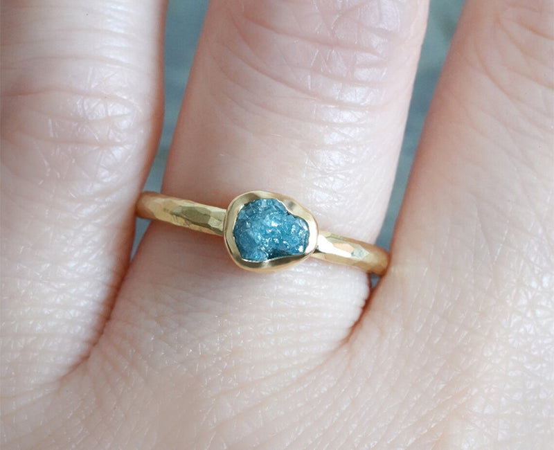 1ct Blue Diamond Engagement Ring in 18k Yellow Gold