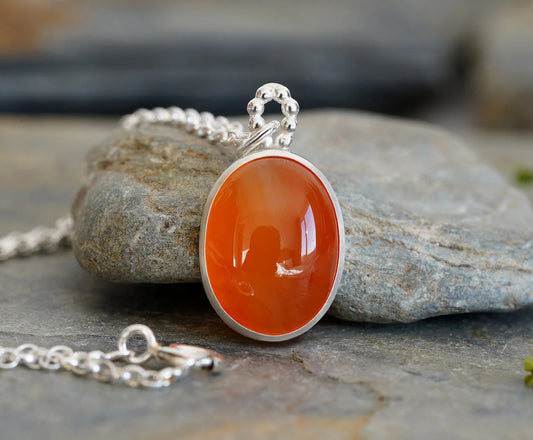 7.9ct Carnelian Necklace in Sterling Silver, Oval Carnelian Necklace