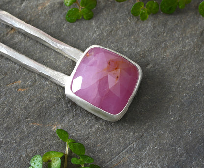 8.5ct Natural Pink Sapphire Hair Pin in Sterling Silver