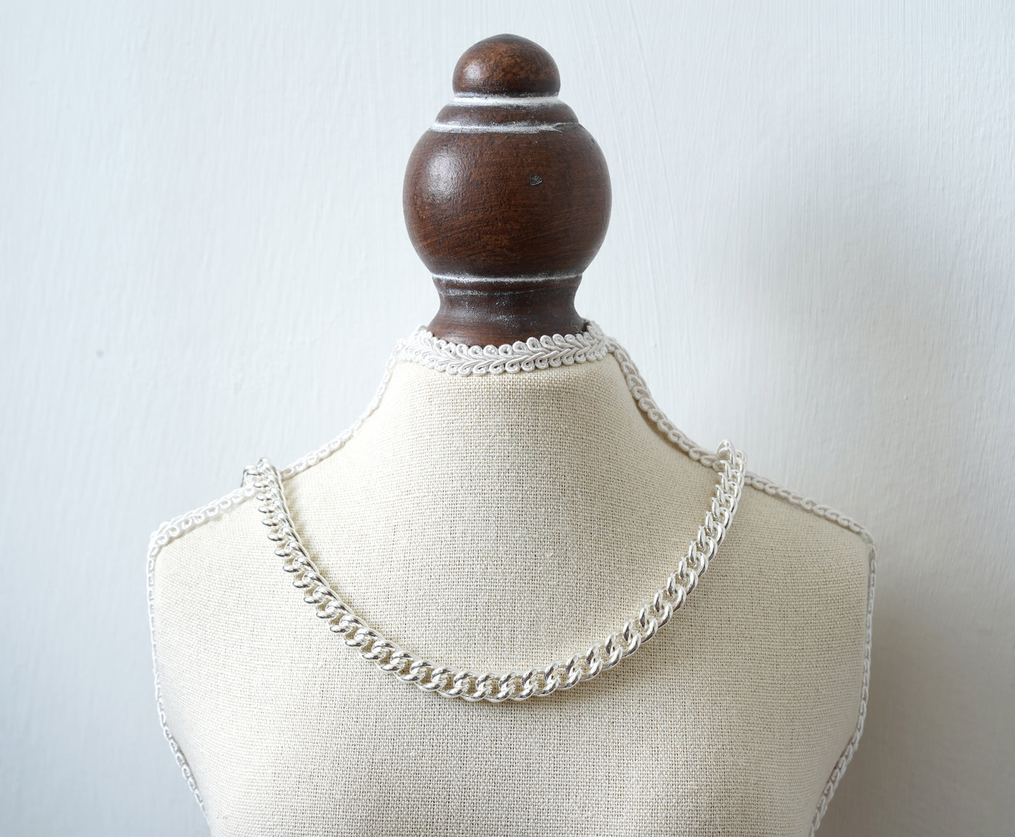 7.5mm Curb Chain in Solid Sterling Silver