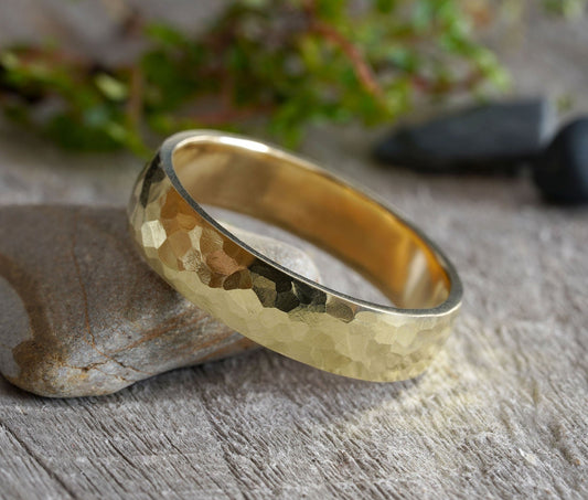 Special Order for Ryan: Hammered effect Wedding Ring in 18k Yellow Gold