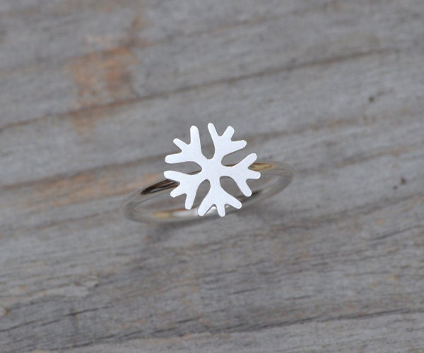 Snowflake Ring in Sterling Silver, Silver Snowflake Ring