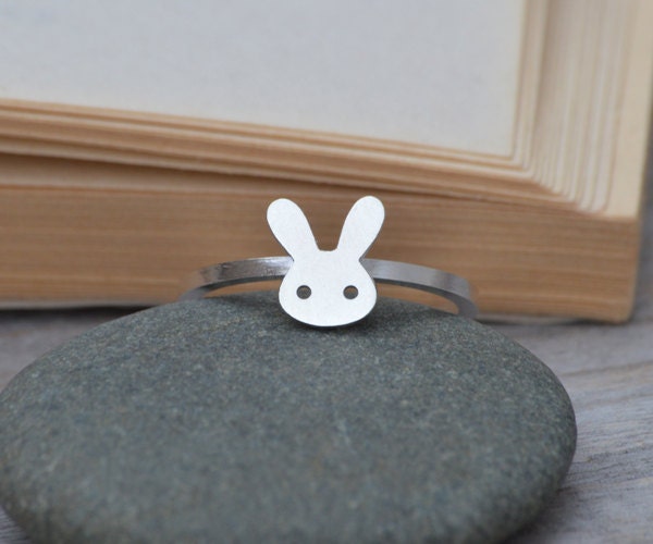 Rabbit Ring in Sterling Silver, Silver Bunny Ring