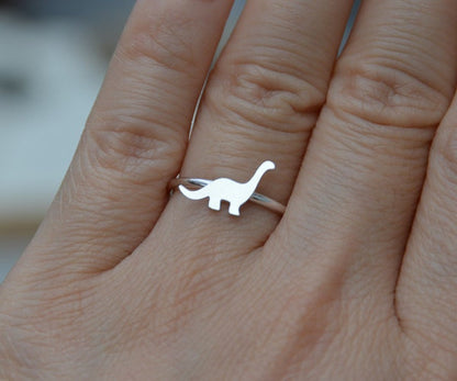 Dinosaur Ring, Brontosaurus Ring in Sterling Silver, Small Animal Ring