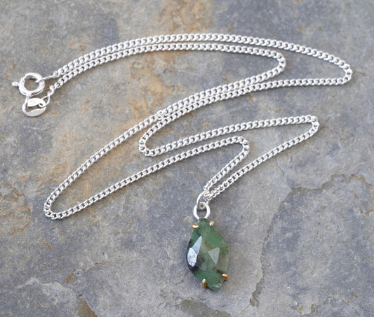Leaf Shape Emerald Necklace, 3.65ct Emerald Necklace, May Birthstone Necklace