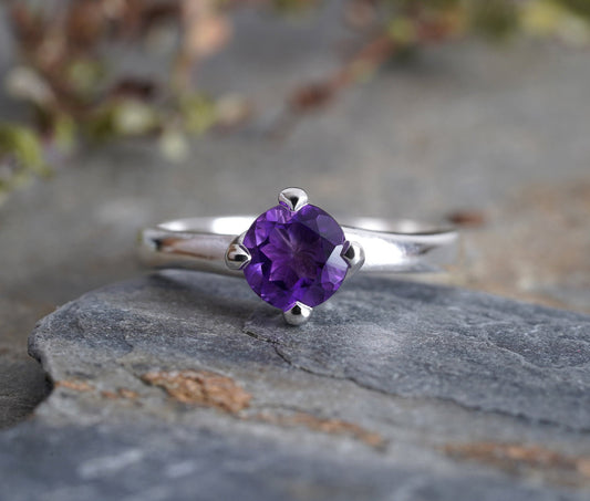 6mm Amethyst Ring in Sterling Silver, Amethyst Solitaire Ring, February Birthstone Ring, UK size L (US size 5.75)