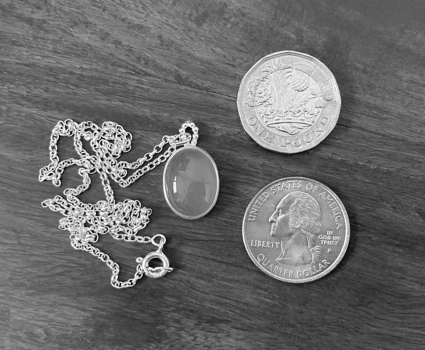 7.9ct Carnelian Necklace in Sterling Silver, Oval Carnelian Neklace