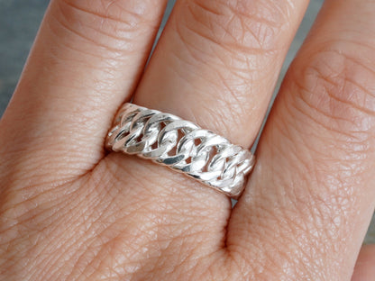Curb Chain Ring in Sterling Silver, 7mm Wide Chain Ring, UK size L (US size 5.75)