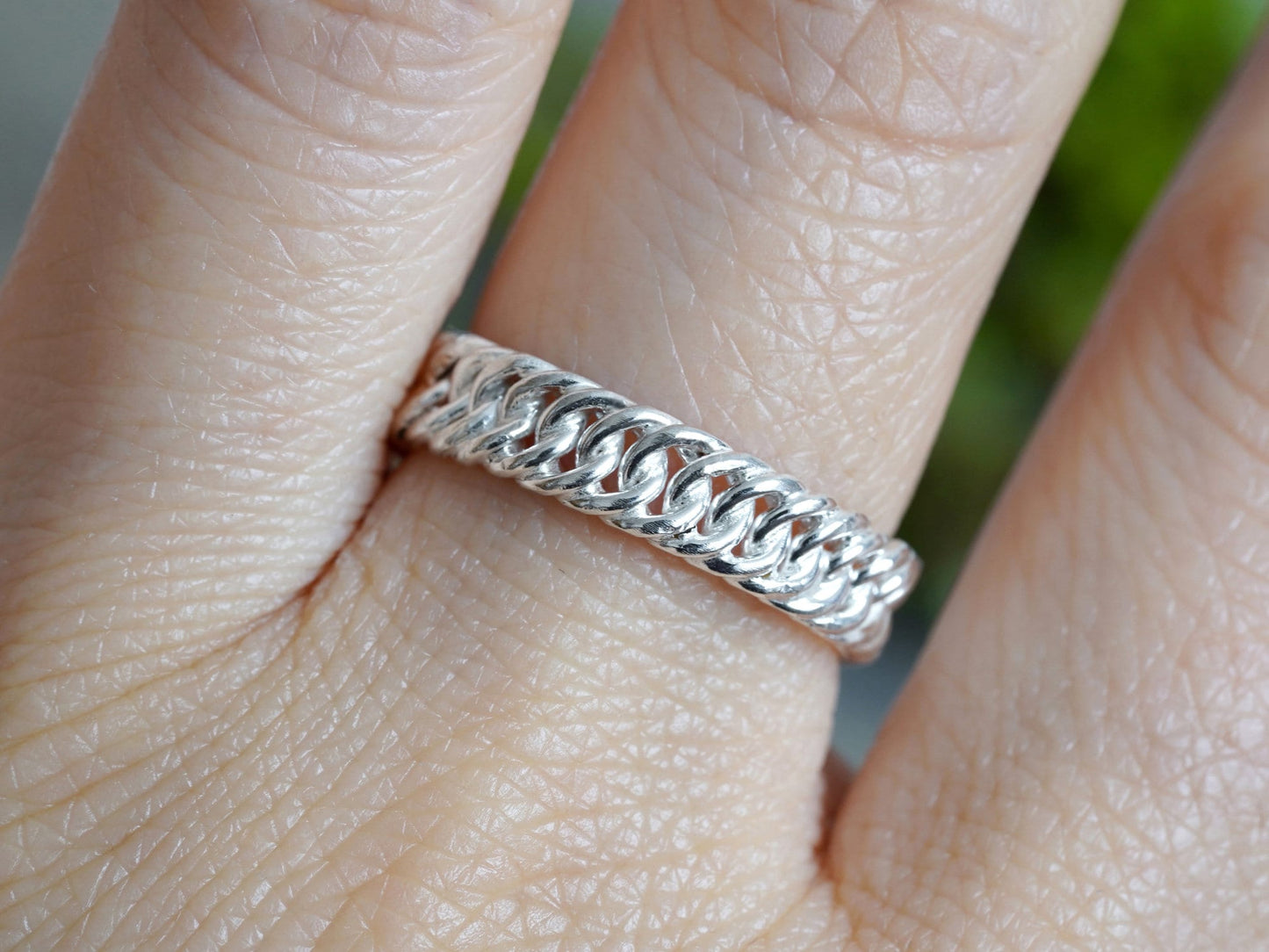 Curb Chain Ring in Sterling Silver, 4.5mm Chain Ring in UK size L (US size 5.75)