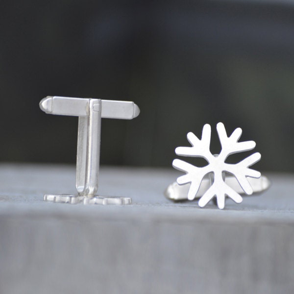 Snowflake Cufflinks in Sterling Silver, Personalized Snowflake Cufflink
